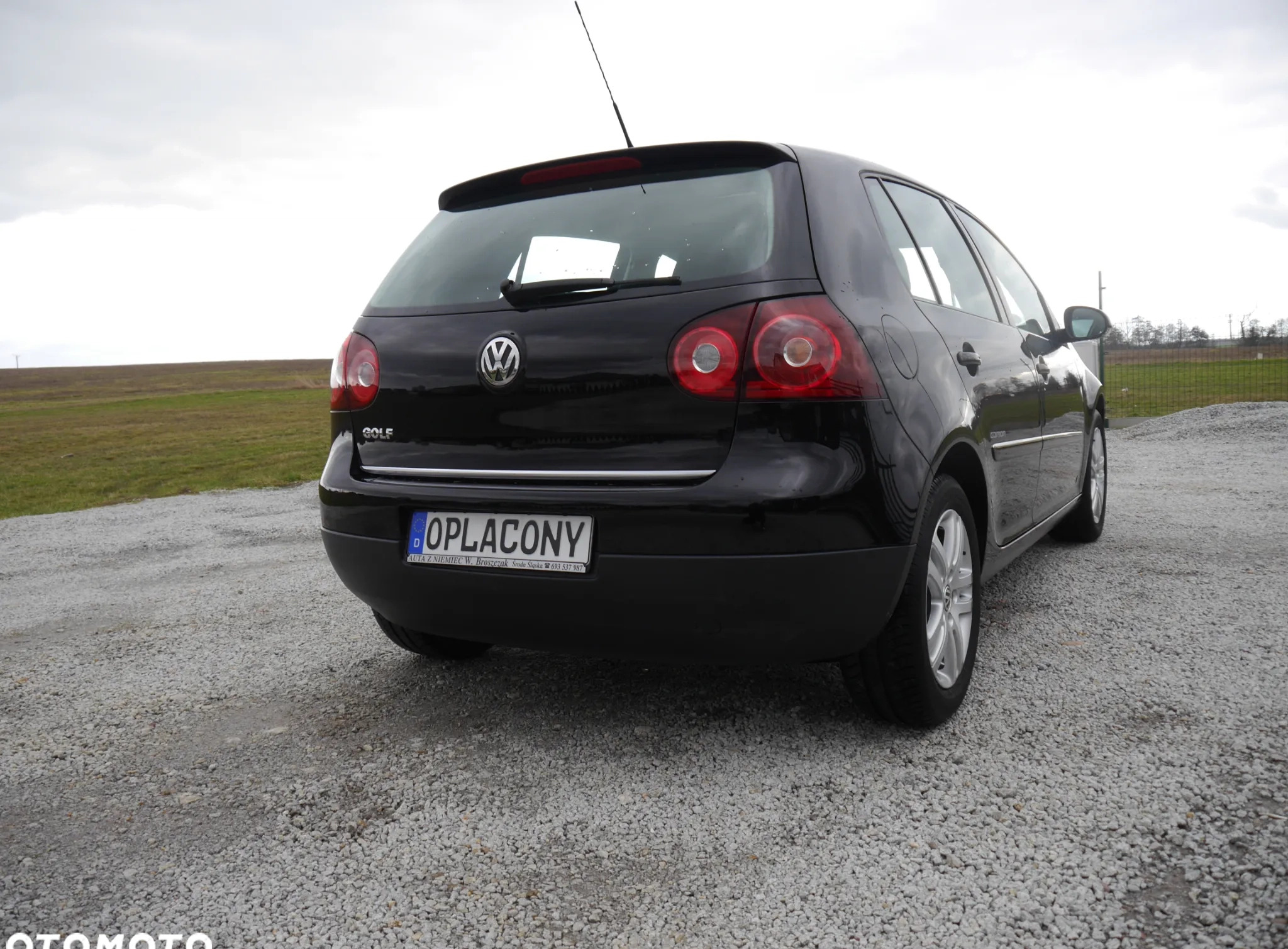 Volkswagen Golf cena 15700 przebieg: 244033, rok produkcji 2008 z Serock małe 277